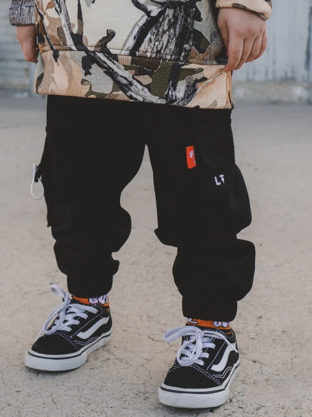 Little Trouble Cargo Pants 5T Black Joggers Casual Play Pockets